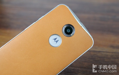 回歸中國首款力作 國行版MOTO X初品玩 