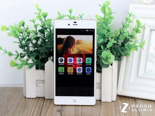 完美主義者看這 美翻天的熱門(mén)手機(jī)推薦 