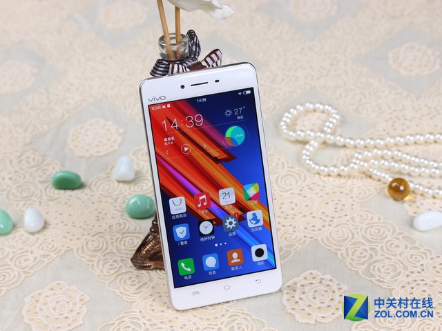 最美C網(wǎng)手機 電信版vivo X5Pro售價2698 