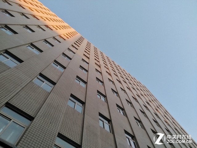 水土不“服” AGM A1三防旅行手機(jī)評(píng)測(cè) 