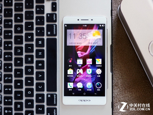 十月新機(jī)看點(diǎn)多 各價(jià)位值得買手機(jī)推薦 