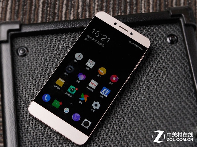 內(nèi)置3GB RAM 樂視超級手機1s僅售1099 