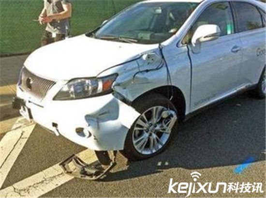 谷歌汽車(chē)肇事遭打臉 無(wú)人駕駛真的可靠嗎？