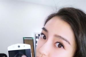 Angelababy曬美圖M6自拍照 雖美但不會買！