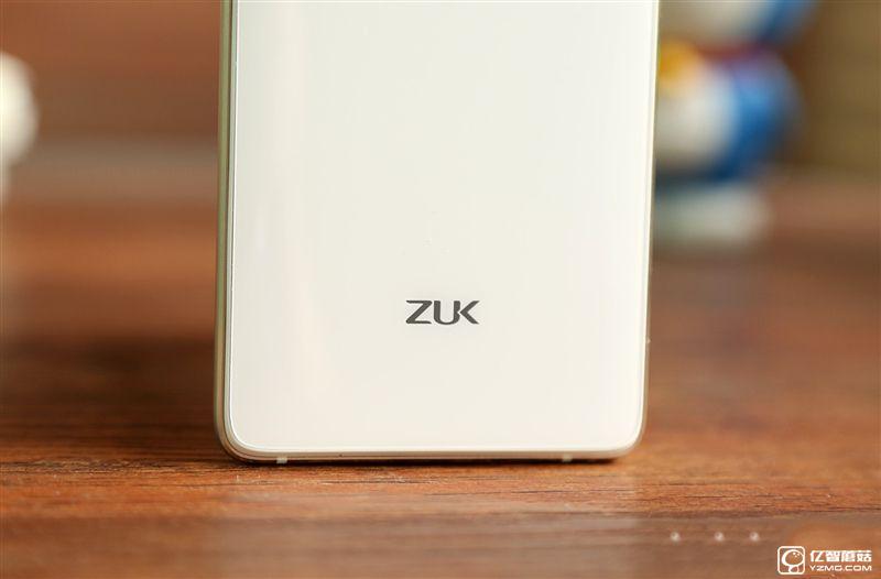ZUK Z2 Pro旗艦版深度評(píng)測(cè)：0.05mm全球最窄黑邊！