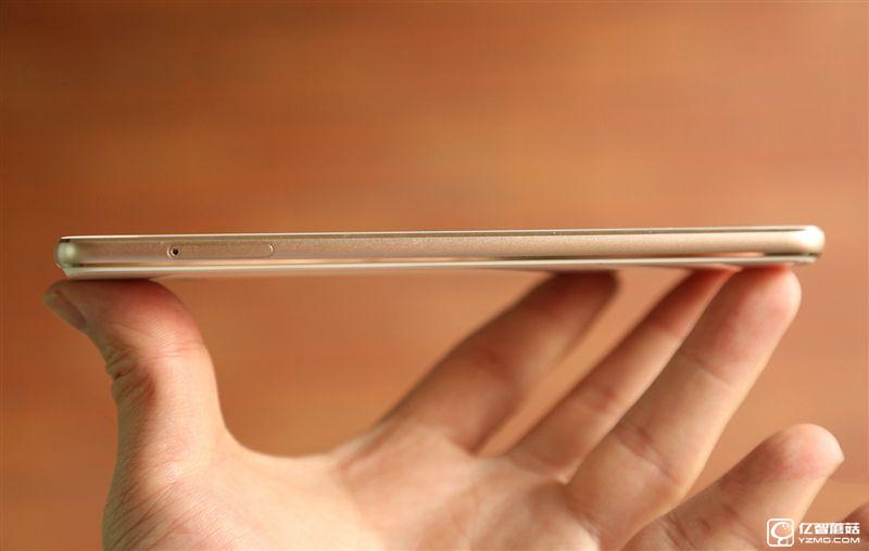 ZUK Z2 Pro旗艦版深度評(píng)測(cè)：0.05mm全球最窄黑邊！