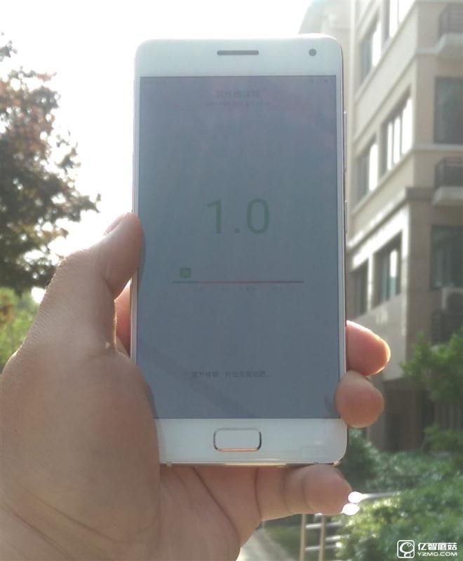 ZUK Z2 Pro旗艦版深度評(píng)測(cè)：0.05mm全球最窄黑邊！