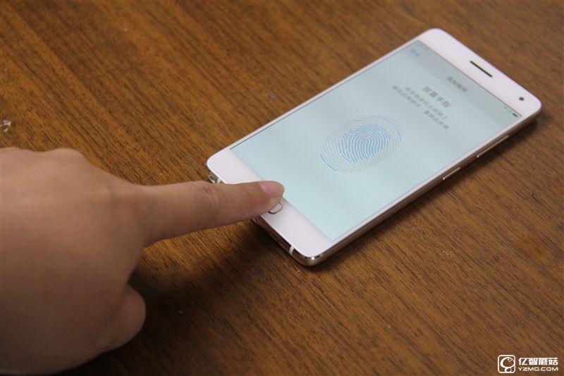 ZUK Z2 Pro旗艦版深度評(píng)測(cè)：0.05mm全球最窄黑邊！