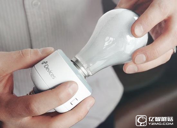 兼容蘋果HomeKit平臺 智能燈泡底座上市 