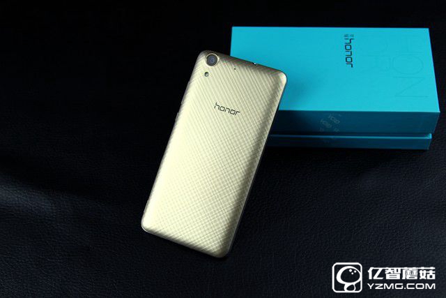 榮耀暢玩5A評測坑