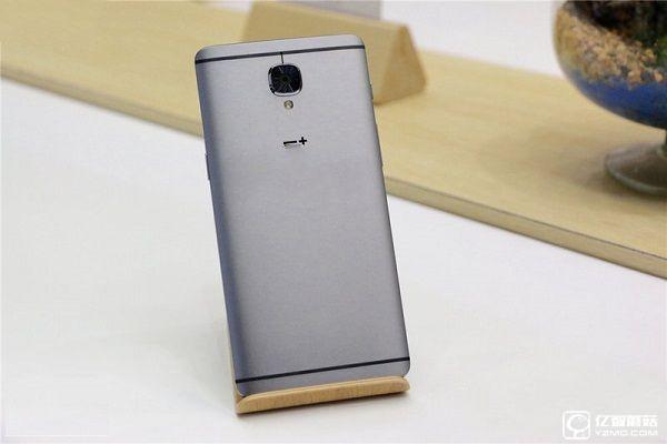 一加手機3和OPPO R9哪個好？一加3與OPPO R9區別對比
