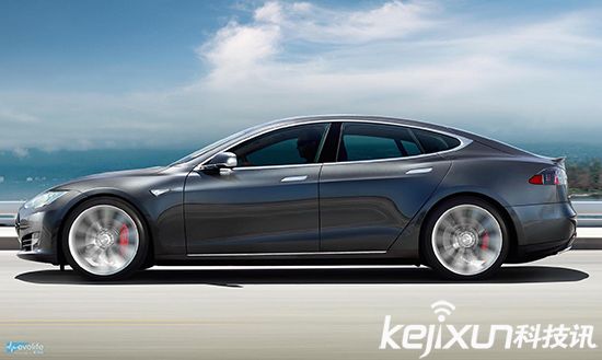 特斯拉狂暴模式如何? 保時捷高管批其嘩眾取寵