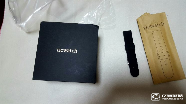 Ticwatch2手表開箱評(píng)測(cè) 不錯(cuò)的智能手表