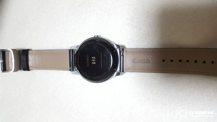 Ticwatch2手表開箱評(píng)測(cè) 不錯(cuò)的智能手表