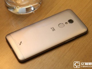 中興小鮮4和360手機(jī)N4S區(qū)別對比評測