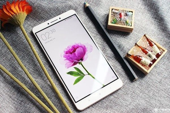 七夕送什么手機好？2016年七夕八款熱門時尚手機推薦