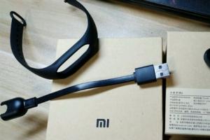 網(wǎng)友買到神級(jí)山寨小米手環(huán)2：一開(kāi)機(jī)哭笑不得