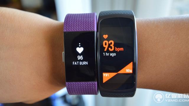 Gear Fit 2對(duì)比Fitbit Charge 2 誰更好用？