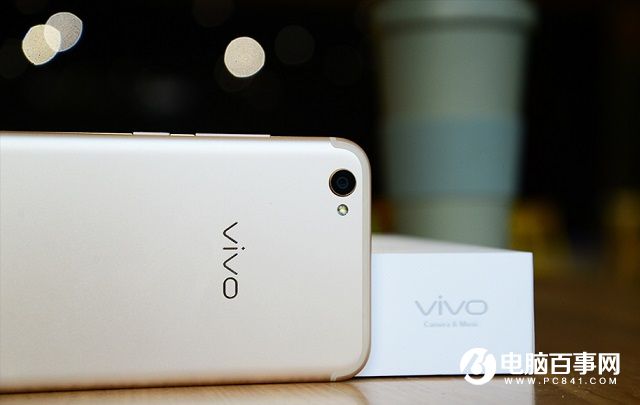 弧形天線設(shè)計(jì) vivo X9真機(jī)圖賞