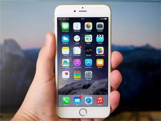 蘋果<a href=/pc/ios/ target=_blank class=infotextkey>iOS系統</a>頻繁更新 到底升還是不升？