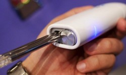 臺灣研發便攜筷子消毒器：消毒后吃飯才安心