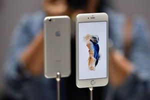 蘋果公布iPhone6s自動關(guān)機(jī)調(diào)查結(jié)果：部分用戶可免費(fèi)換電池