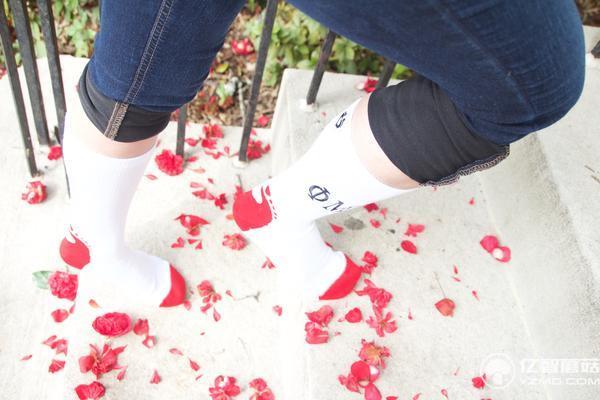 沒錯,這雙襪子就是傳說中的“靈魂伴侶”