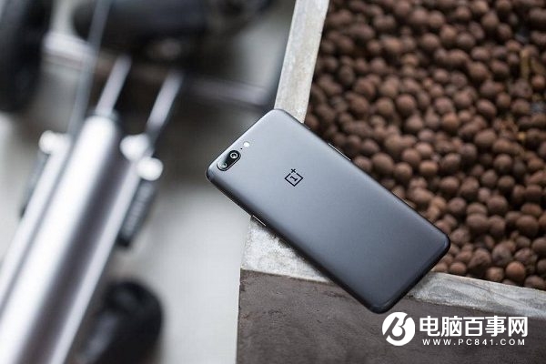 一加5和iPhone7 Plus哪個好？蘋果7P與一加5區別對比