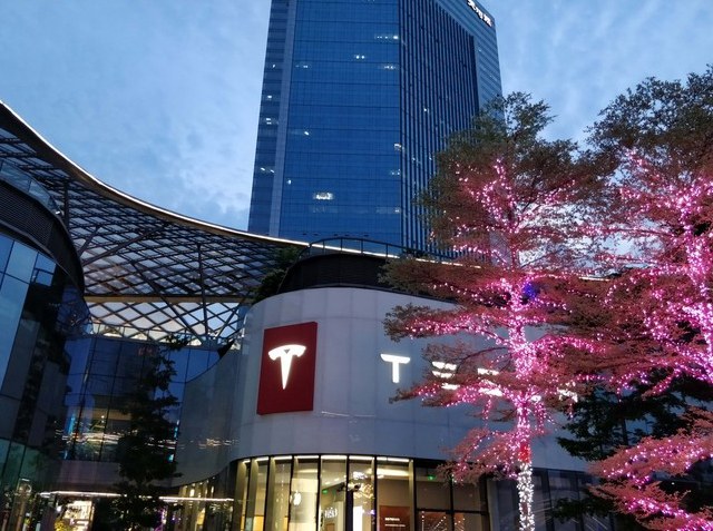 一加5和iPhone7 Plus哪個好？蘋果7P與一加5區別對比