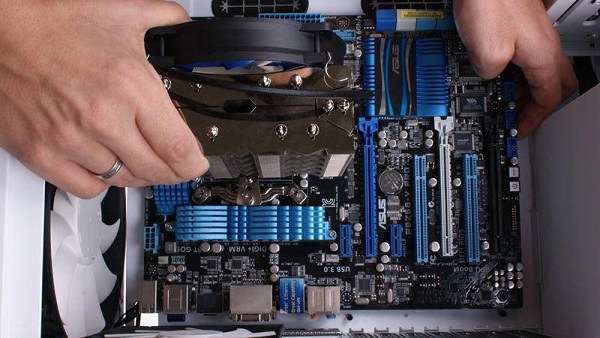 主板出貨量暴跌 你們都不換電腦的嗎？