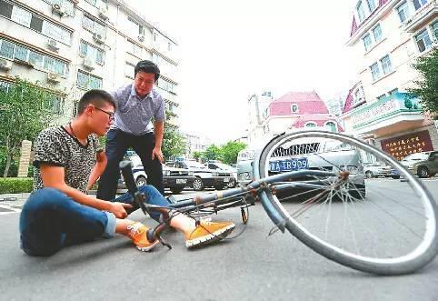 新手必看的12個超實用開車技巧 看完你也可以成為高手！