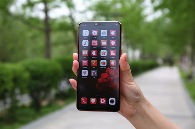 OPPO R15夢鏡版值得買嗎？OPPO R15夢鏡版評測