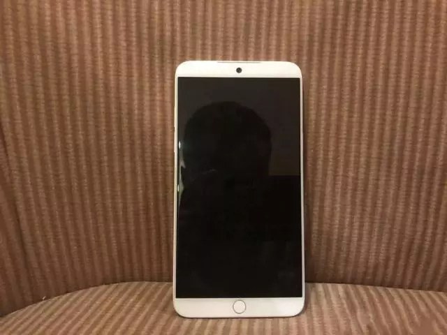 8款被網(wǎng)友吐槽最多的手機盤點 你正準(zhǔn)備買哪款？