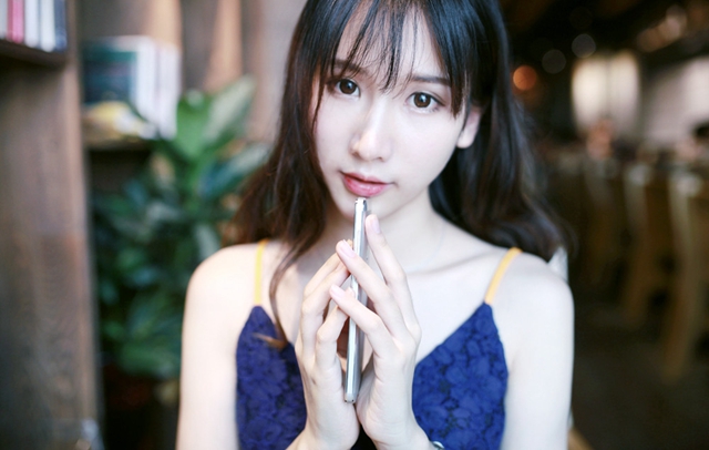 2018值得買(mǎi)的高顏值和高性能手機(jī)推薦
