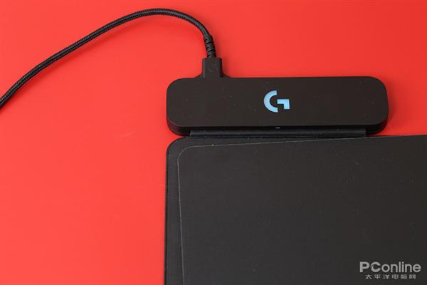 無線充電鼠標真的好用？三大廠商千元級無線充電鼠標對比