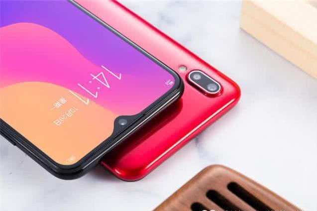 Vivo新機(jī)Vivo Z5細(xì)節(jié)曝光：發(fā)布或成千元機(jī)之王，性價(jià)比爆棚！